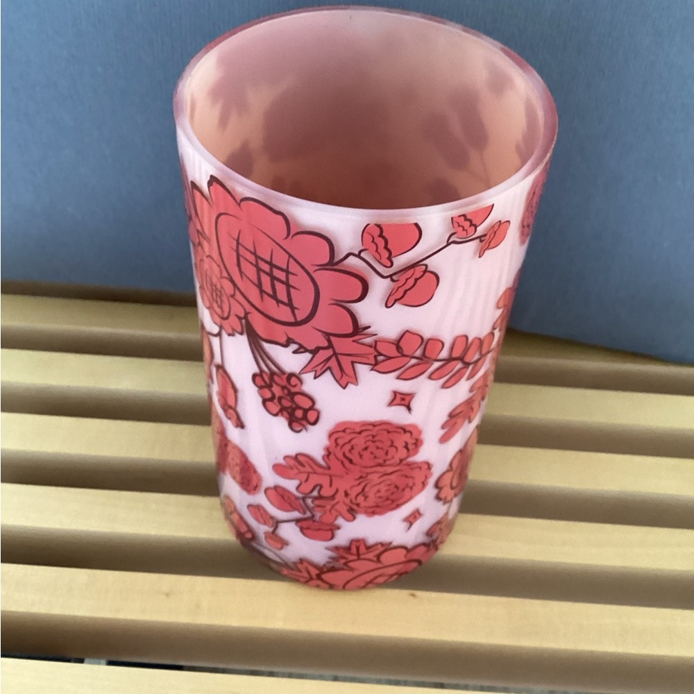 FLOWER PATTERN FROSTED GLASS VASE - Picture 3 of 6
